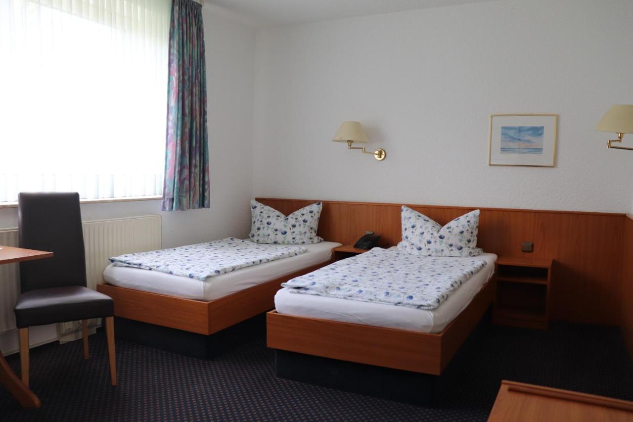 Hotel Pension Stoertebeker Biendorf Екстериор снимка