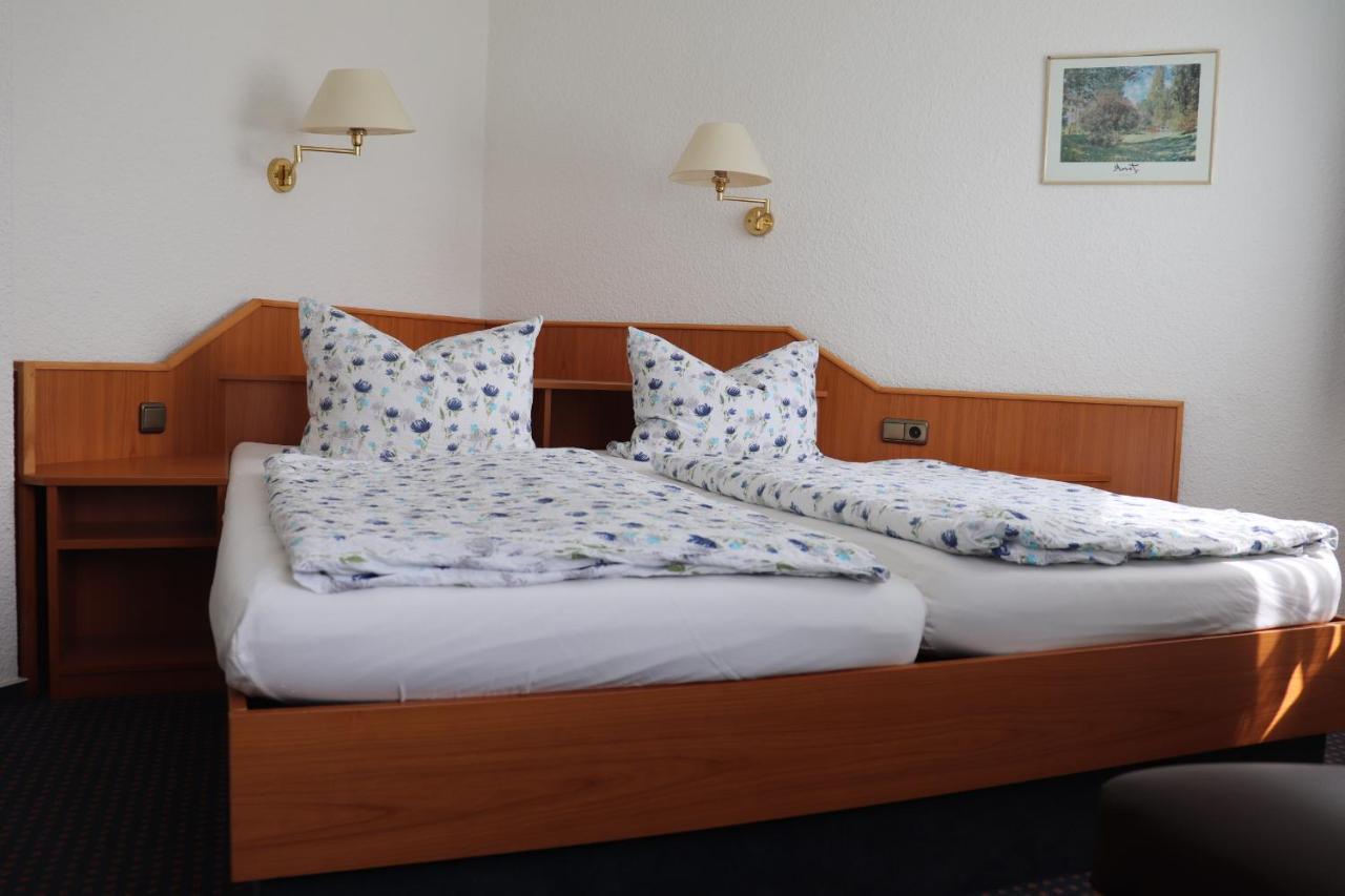Hotel Pension Stoertebeker Biendorf Екстериор снимка