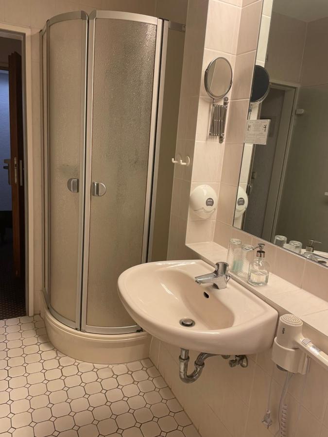 Hotel Pension Stoertebeker Biendorf Екстериор снимка