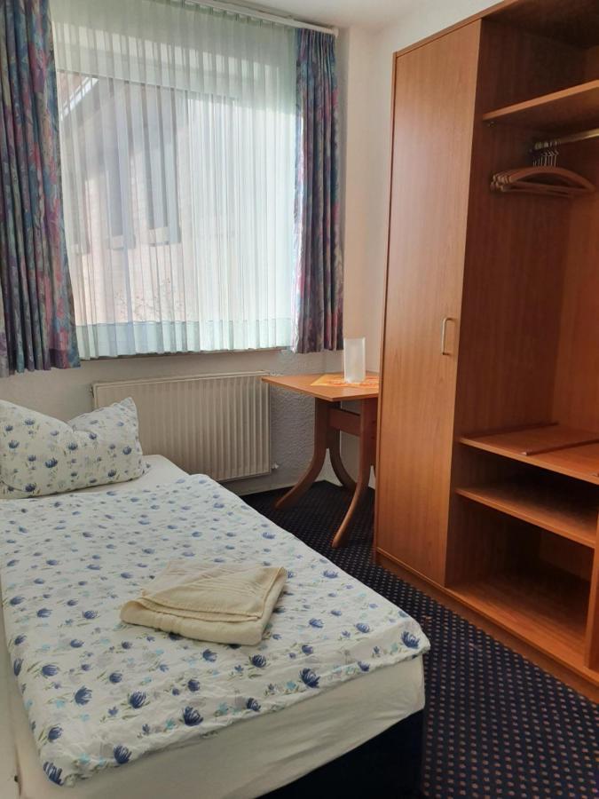 Hotel Pension Stoertebeker Biendorf Екстериор снимка